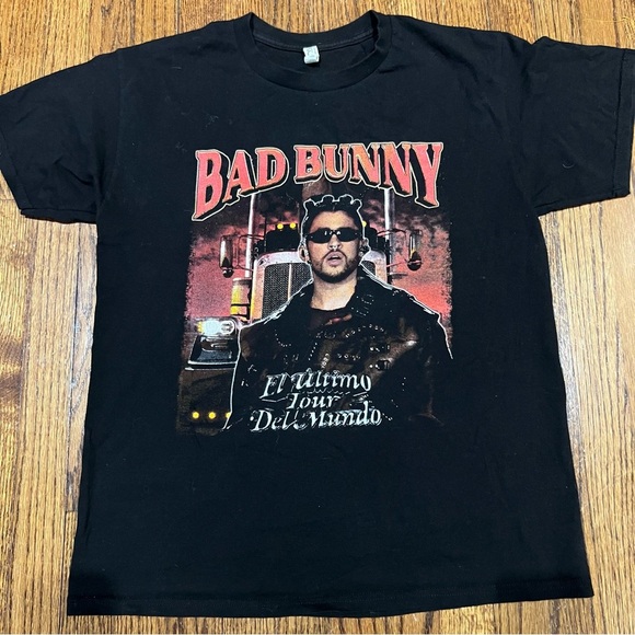 Bad Bunny El Último Tour Del Mundo Graphic T-Shirt black size Large - Picture 1 of 4